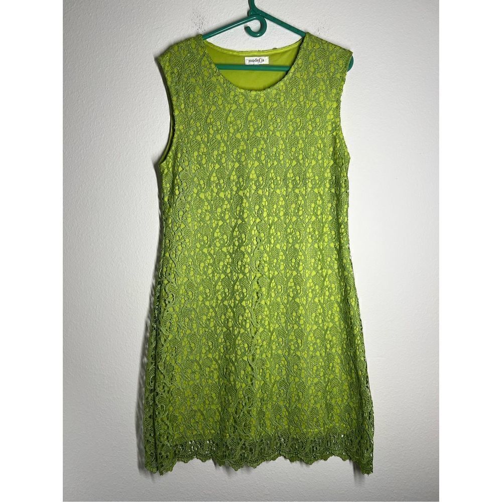Modelisa Green color Lace dress Size M Lined